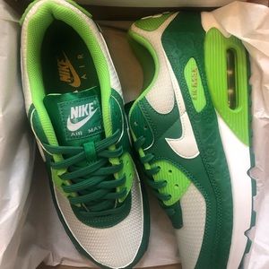 NIKE AIR MAX 90 ST. PATRICKS DAY SHOE